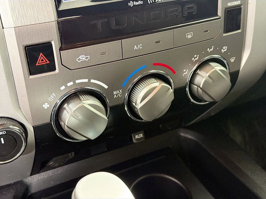 2016 Toyota Tundra SR5 5.7L V8