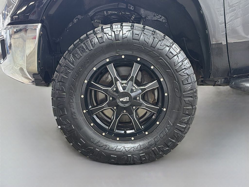 2016 Toyota Tundra SR5 5.7L V8