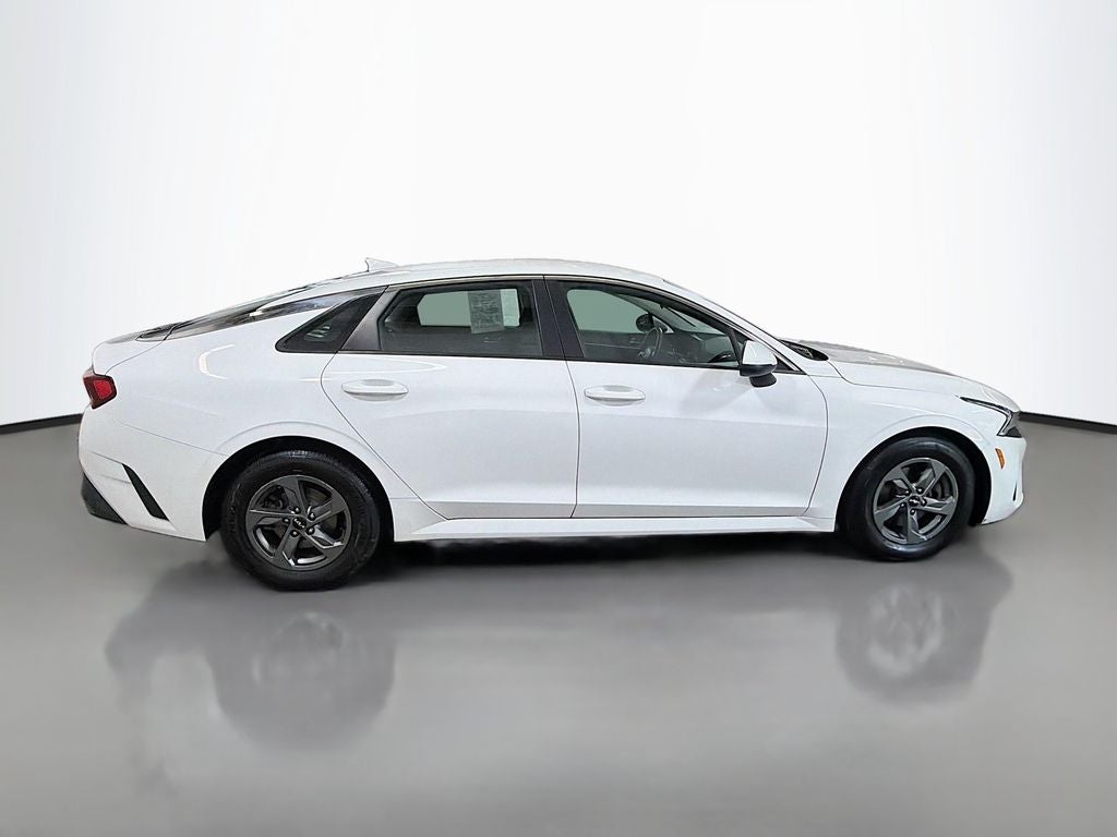 2022 Kia K5 LX