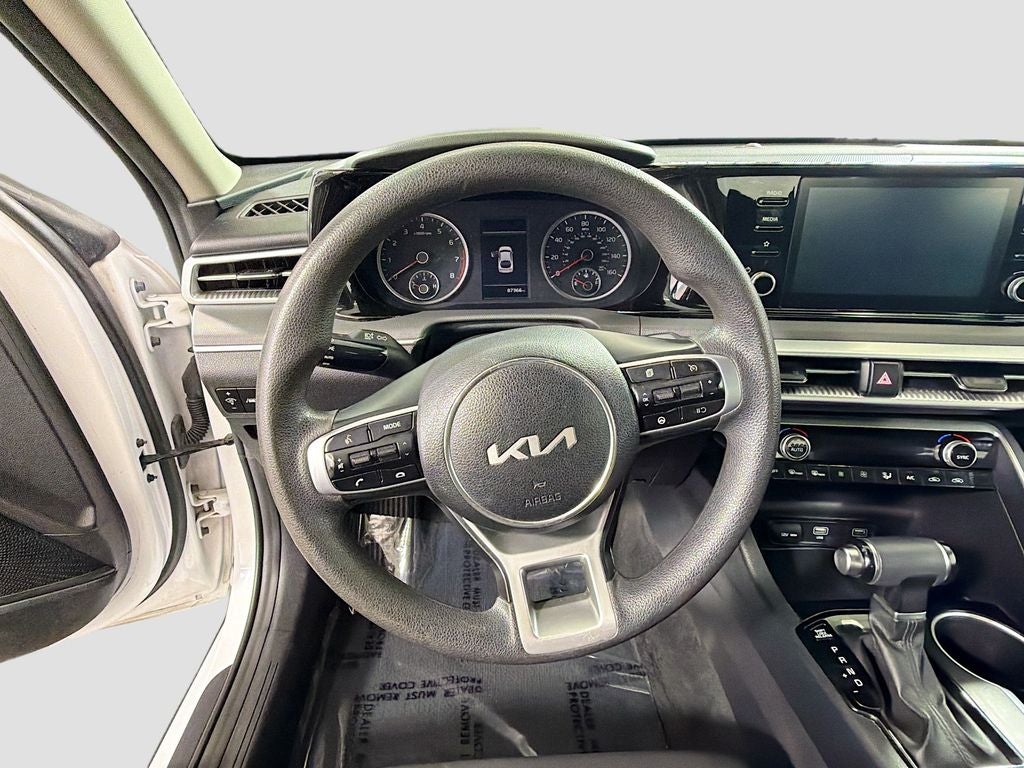 2022 Kia K5 LX