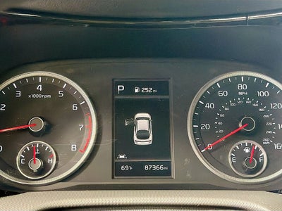 2022 Kia K5 LX