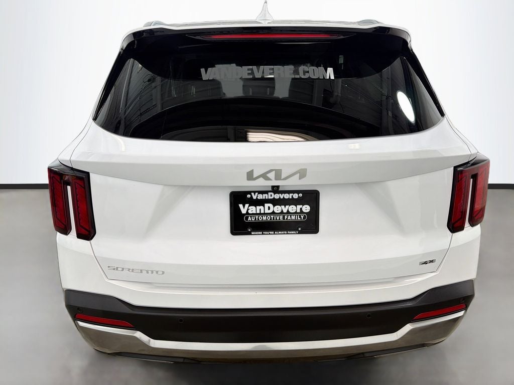 2025 Kia Sorento S