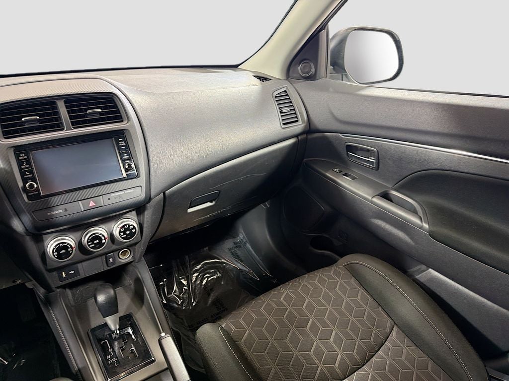 2023 Mitsubishi Outlander Sport Base