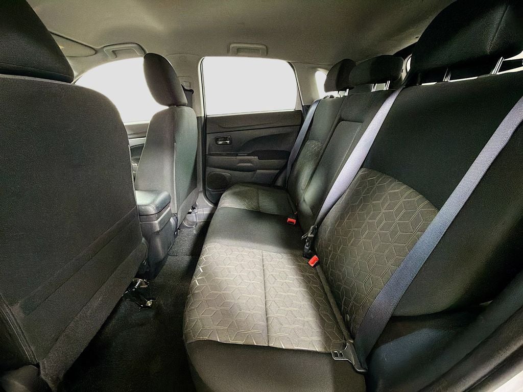 2023 Mitsubishi Outlander Sport Base