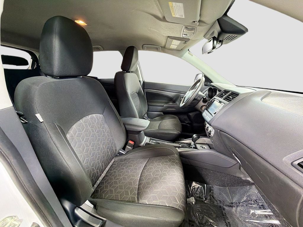 2023 Mitsubishi Outlander Sport Base