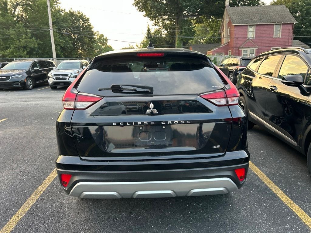 2024 Mitsubishi Eclipse Cross Base