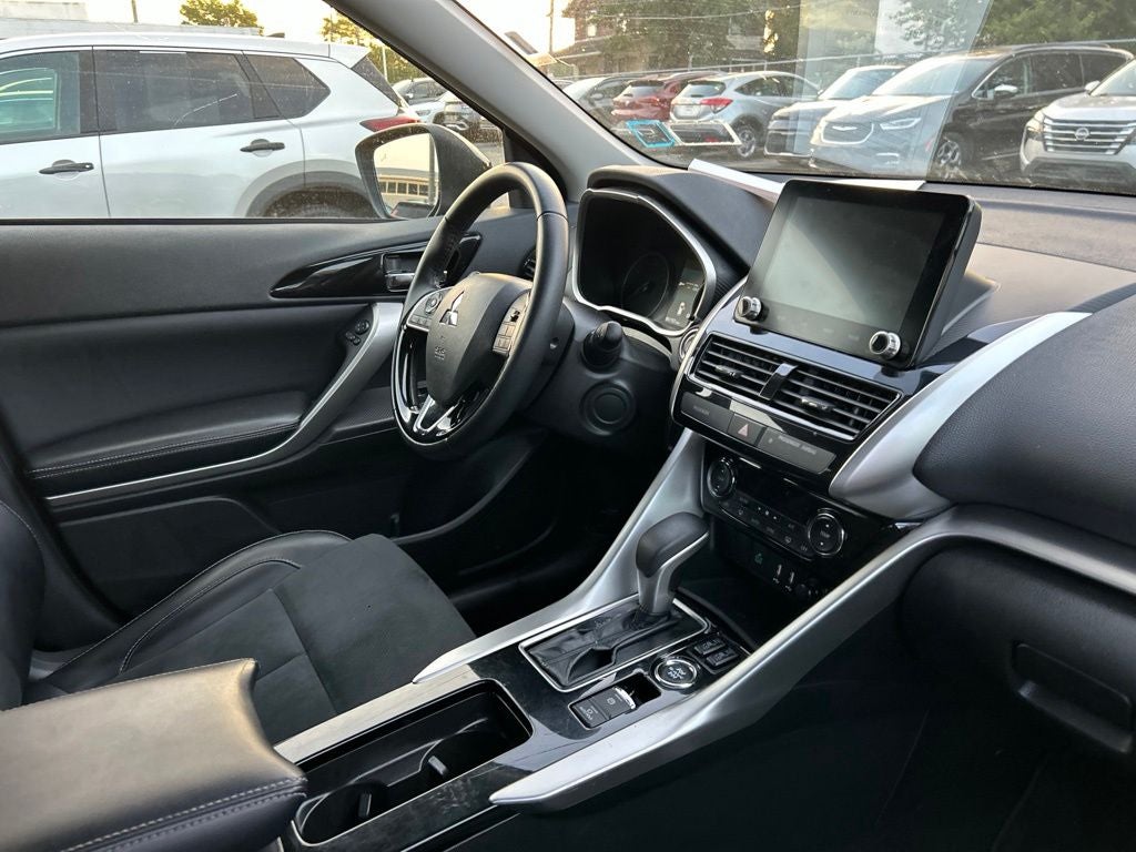 2024 Mitsubishi Eclipse Cross Base