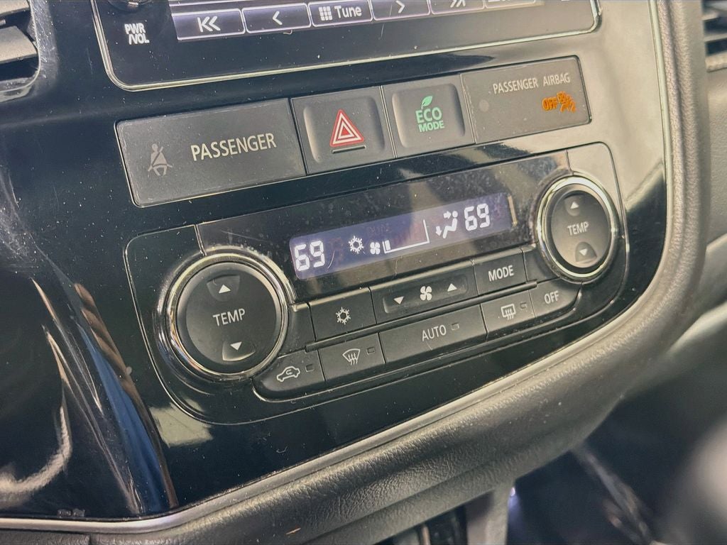 2018 Mitsubishi Outlander SE