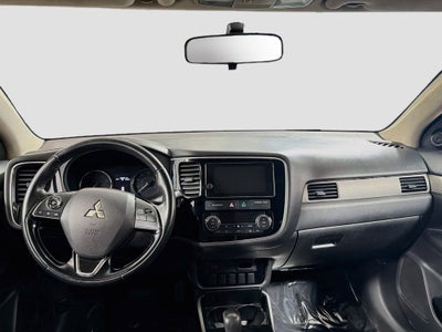 2018 Mitsubishi Outlander SE
