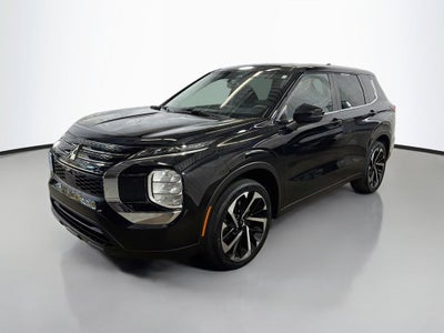2022 Mitsubishi Outlander ES