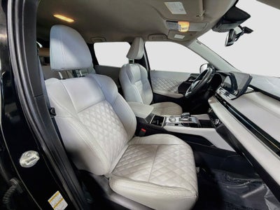2022 Mitsubishi Outlander SEL
