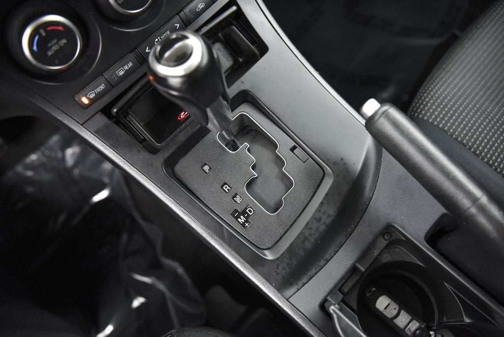 2013 Mazda Mazda3 i Touring