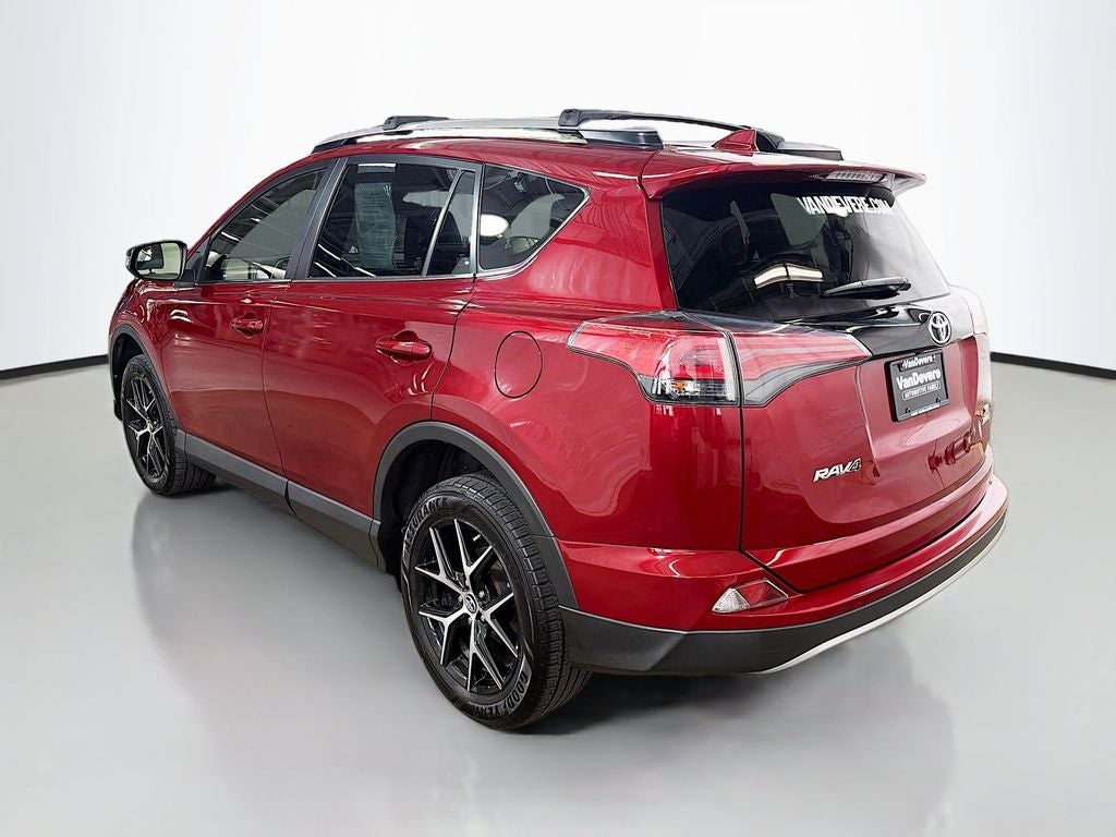 2018 Toyota RAV4 SE