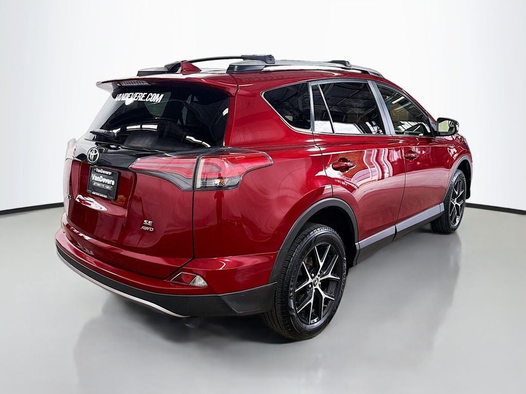 2018 Toyota RAV4 SE