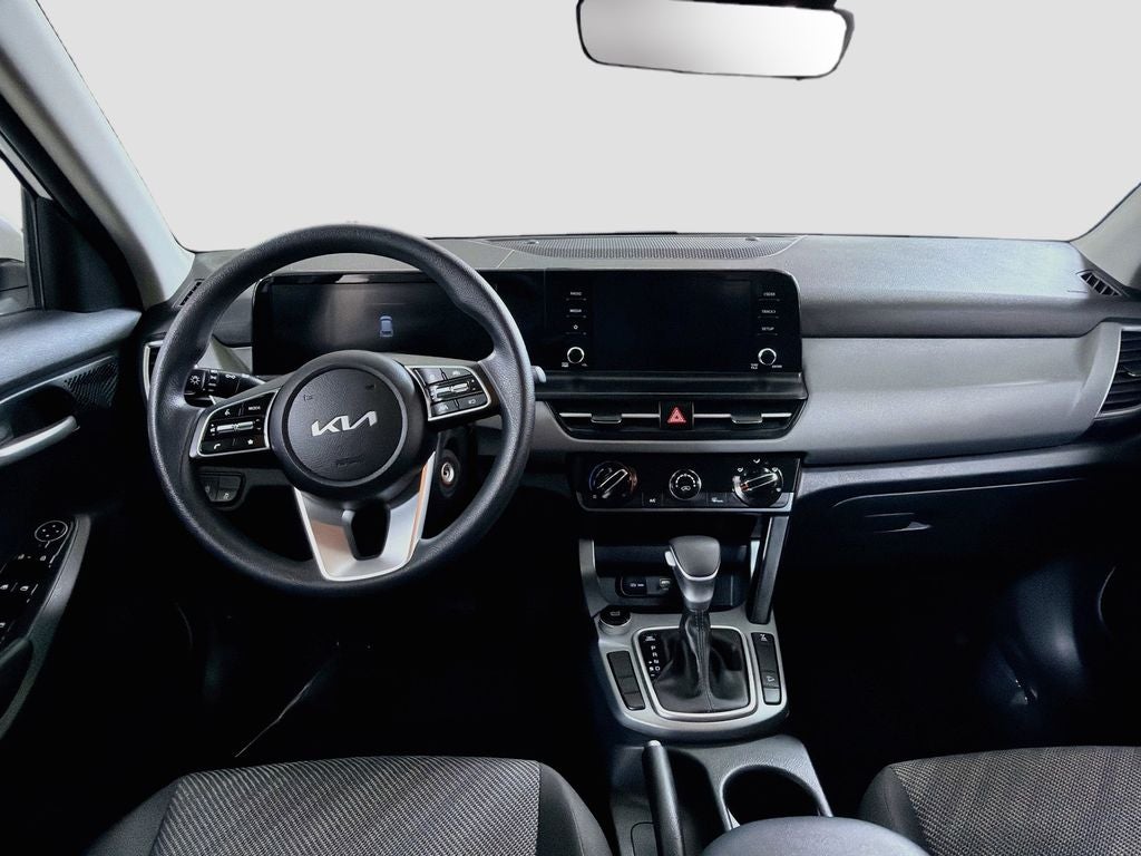 2025 Kia Seltos LX