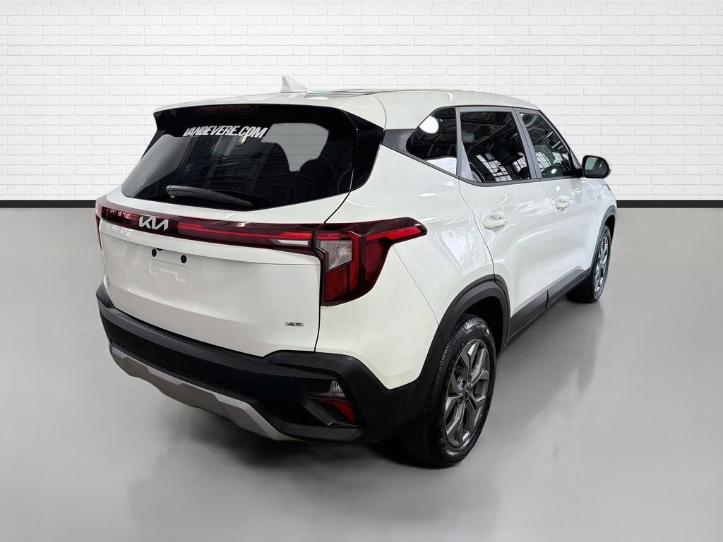 2025 Kia Seltos LX