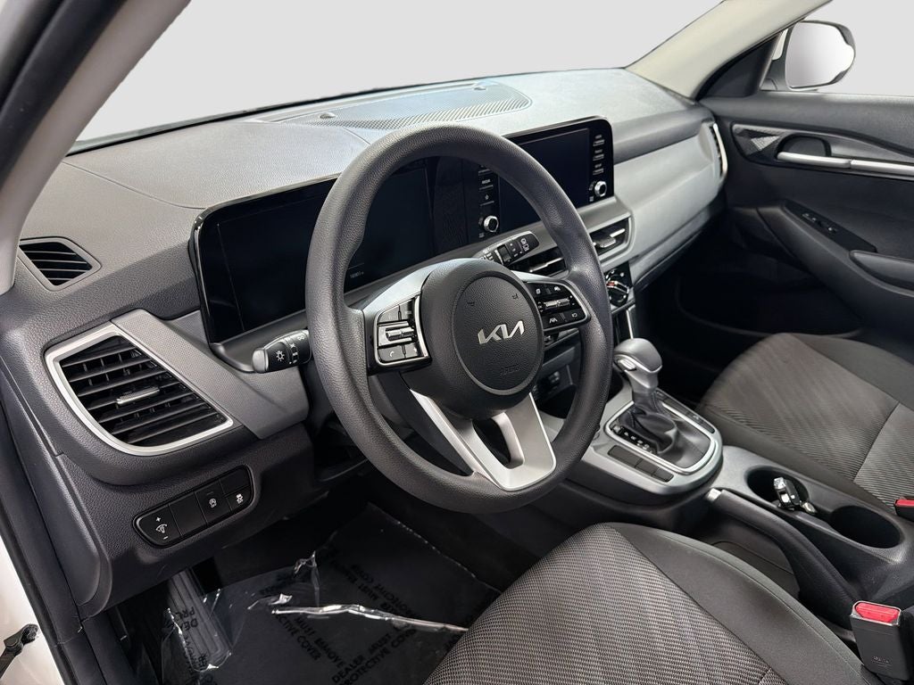 2024 Kia Seltos LX