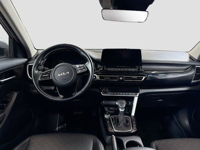 2022 Kia Seltos EX