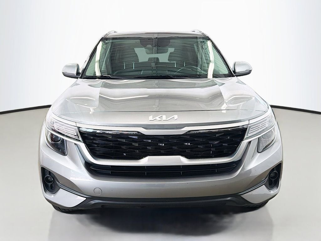 2022 Kia Seltos EX