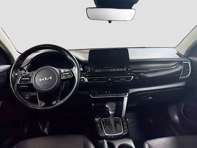 2023 Kia Seltos EX
