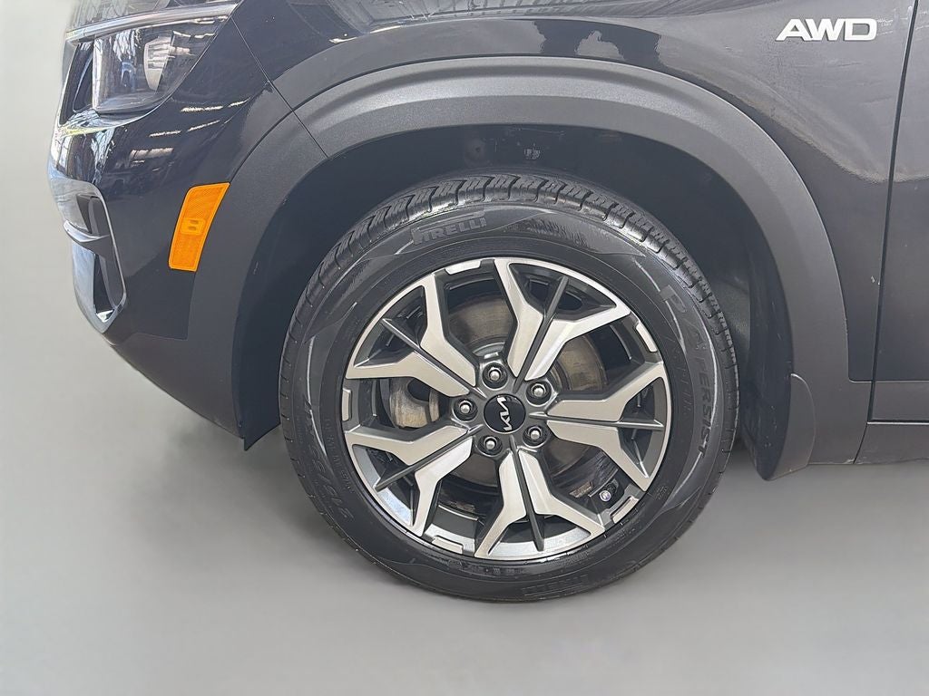 2023 Kia Seltos EX