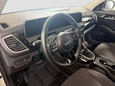 2025 Kia Seltos S