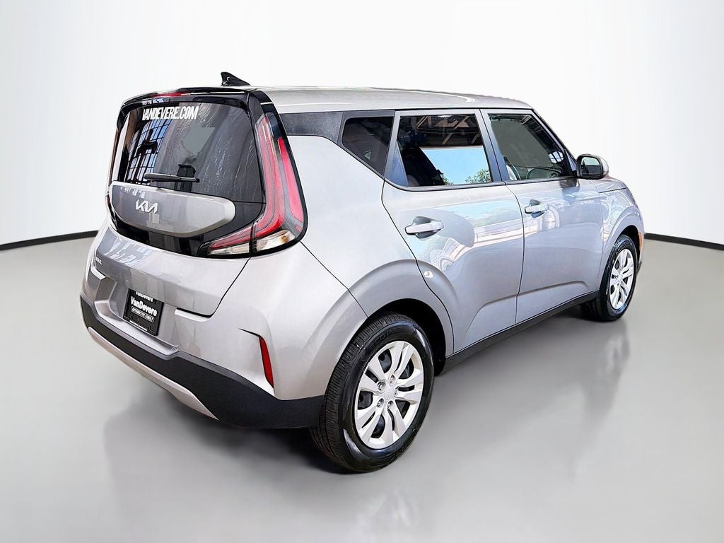 2024 Kia Soul LX
