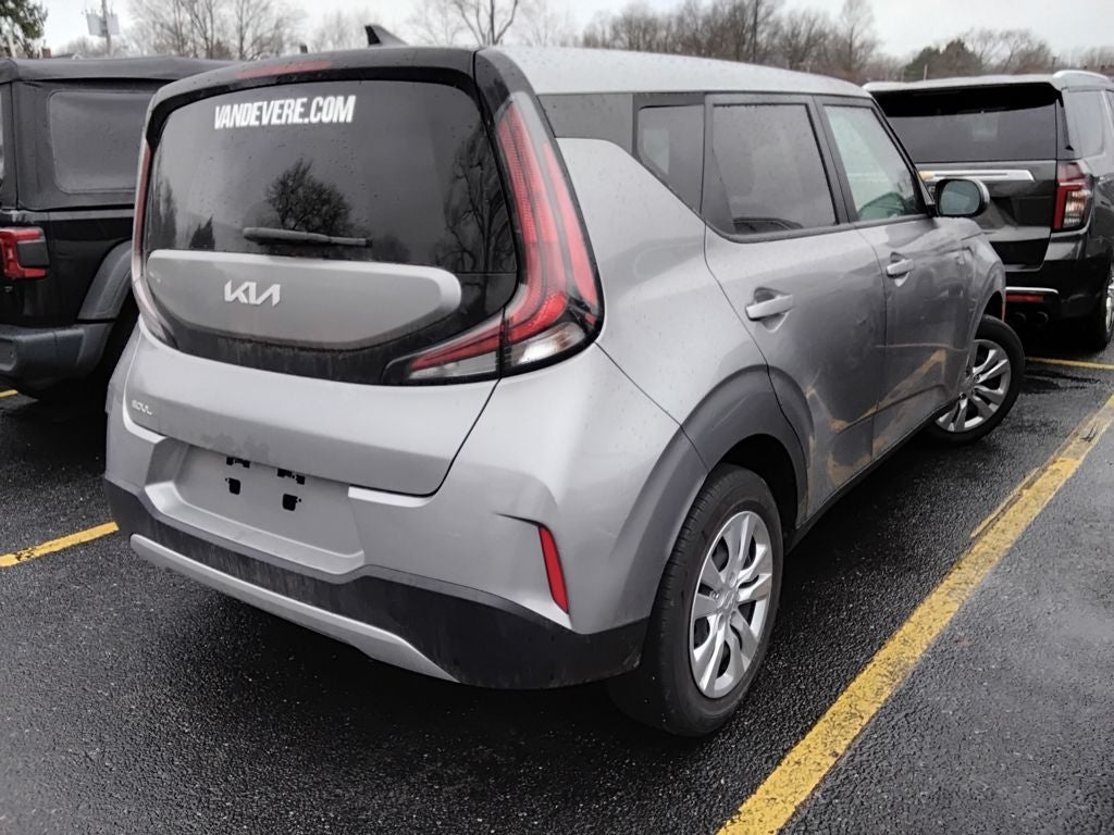 2024 Kia Soul LX