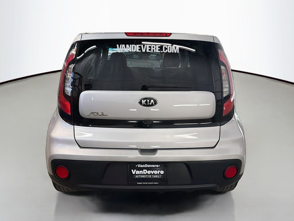 2018 Kia Soul Base