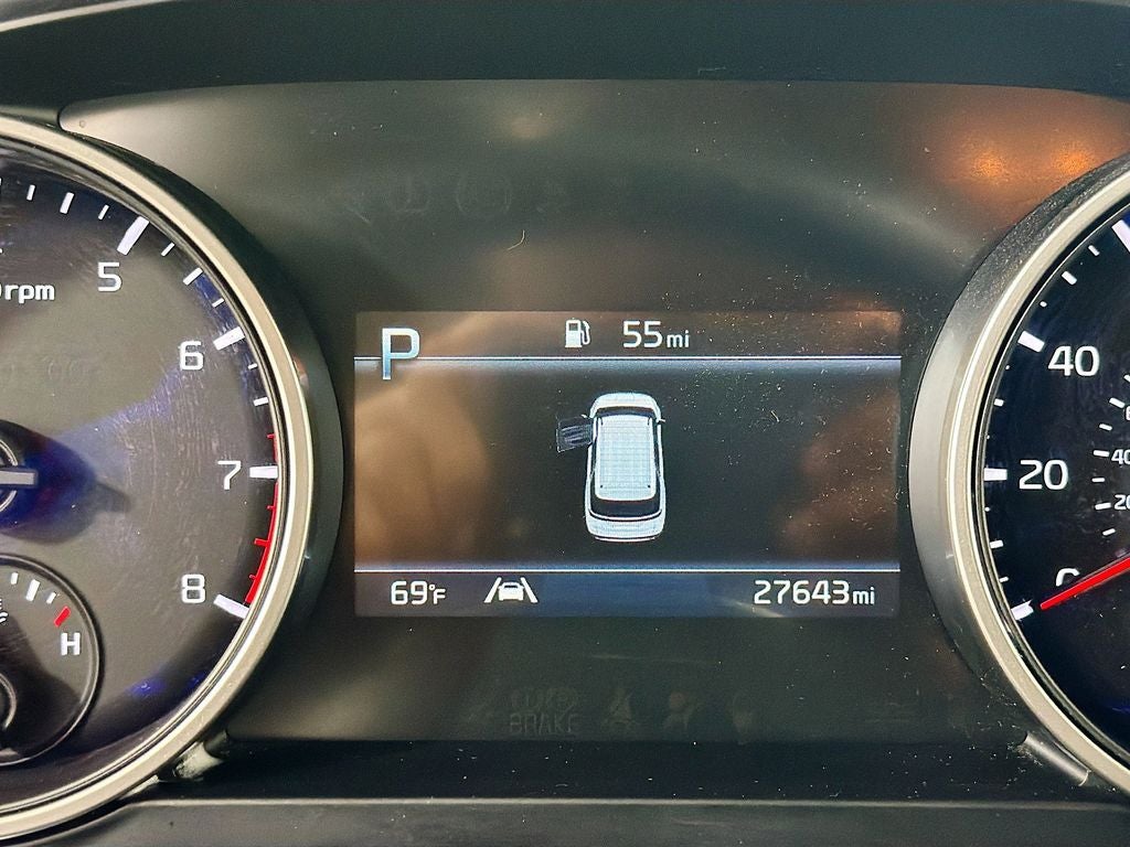 2023 Kia Carnival LX Seat Package