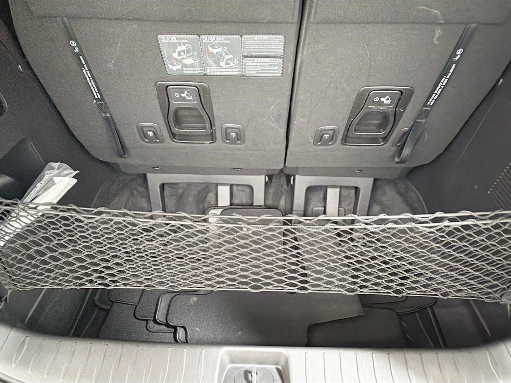 2023 Kia Carnival LX Seat Package
