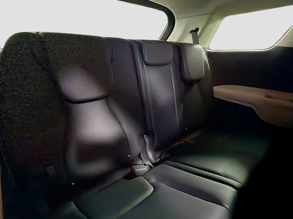 2023 Kia Carnival LX Seat Package