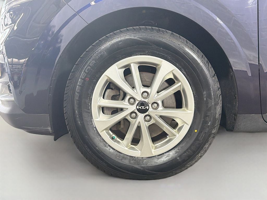 2023 Kia Carnival LX Seat Package