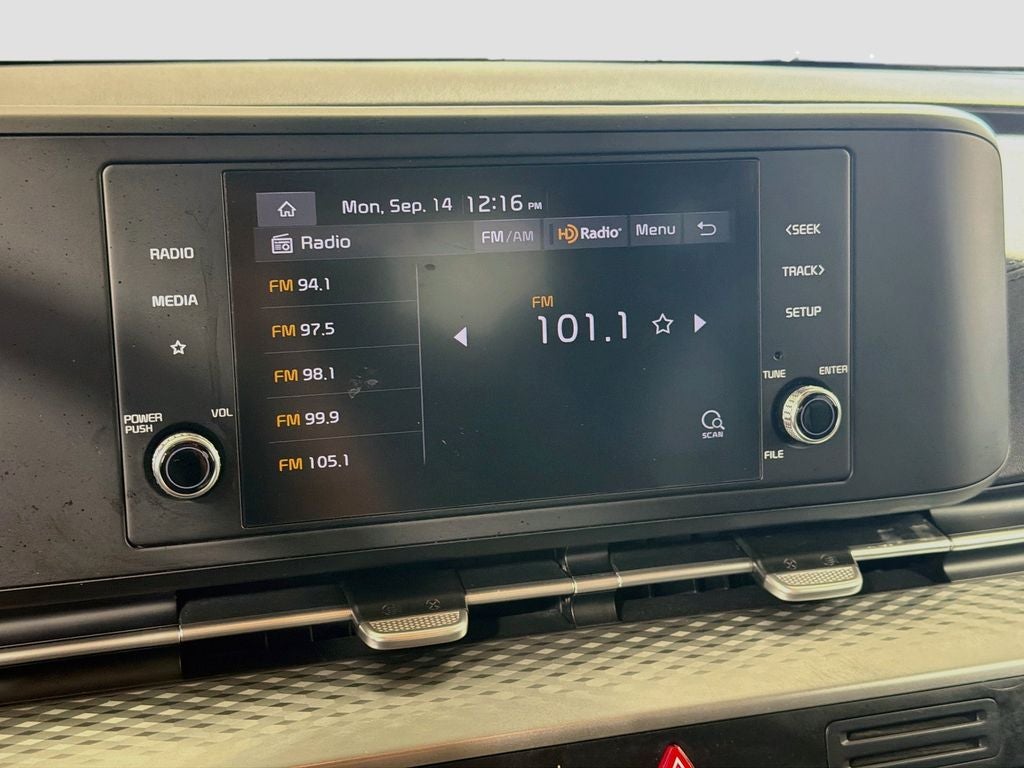2022 Kia Carnival LXS