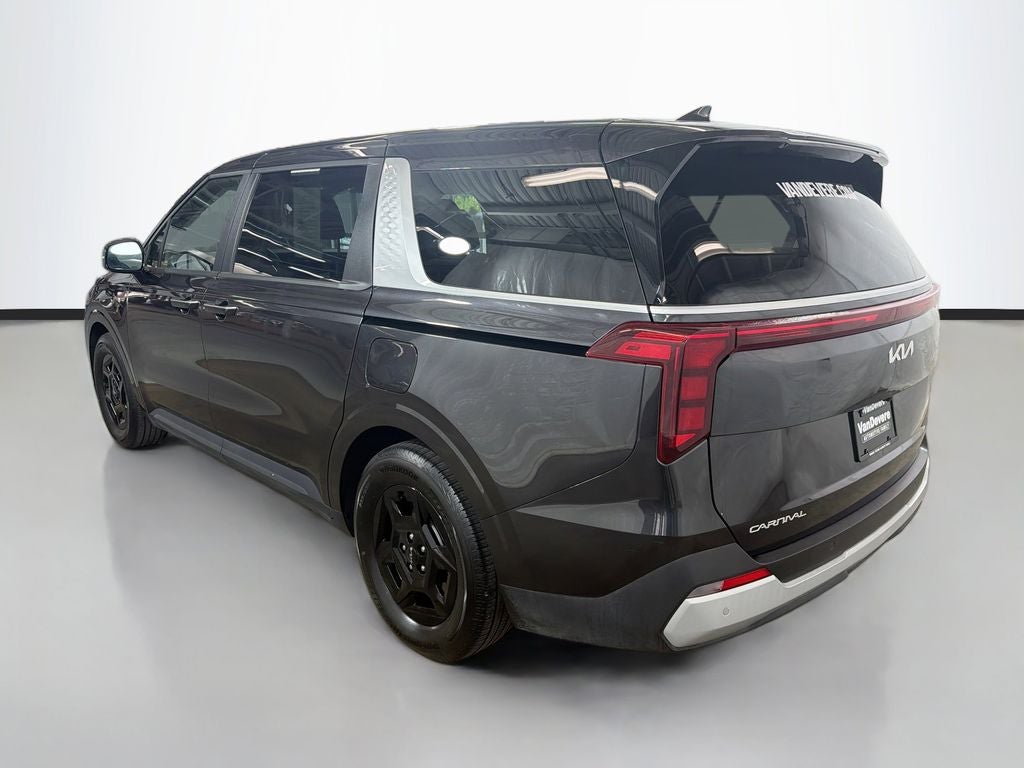 2025 Kia Carnival LXS