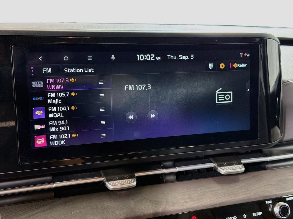 2024 Kia Carnival EX
