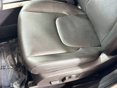 2023 Kia Carnival EX