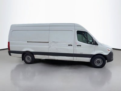 2021 Freightliner Sprinter 2500 High Roof