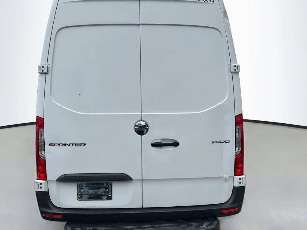 2021 Freightliner Sprinter 2500 High Roof