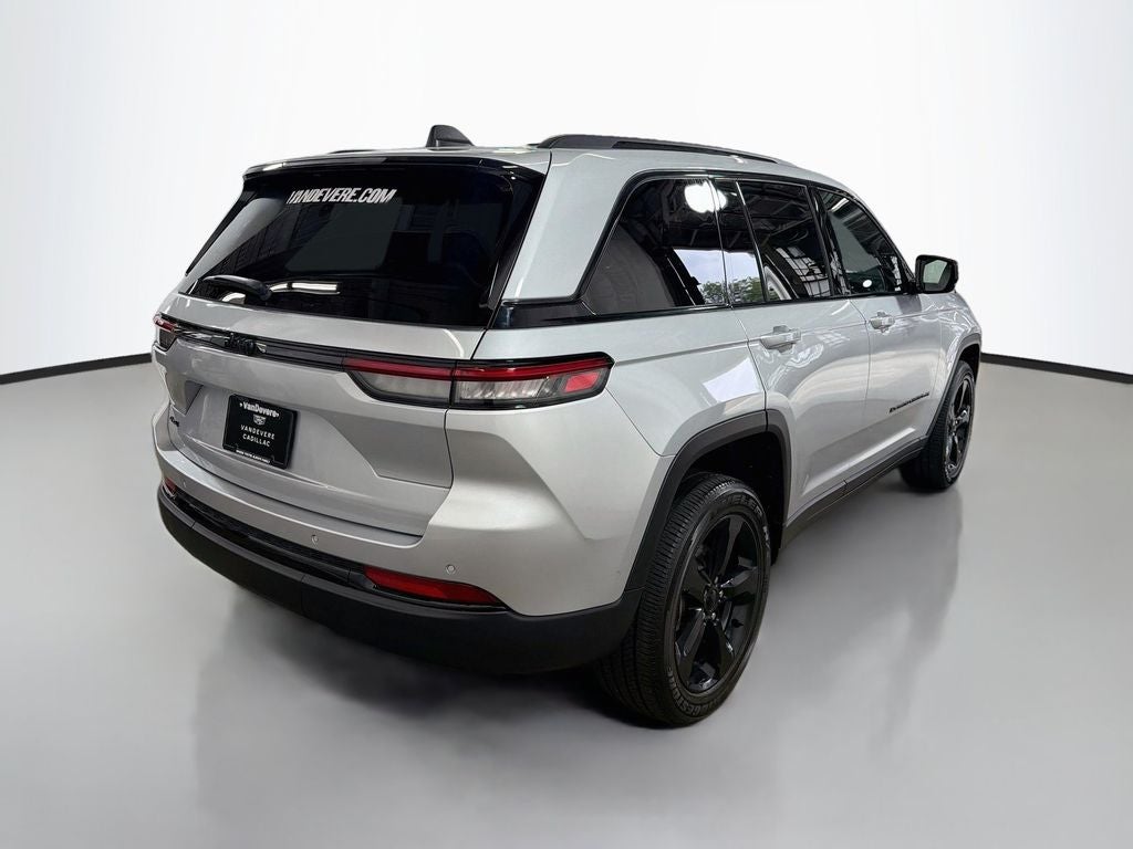 2024 Jeep Grand Cherokee Altitude