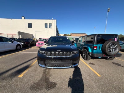 2025 Jeep Grand Cherokee L Laredo