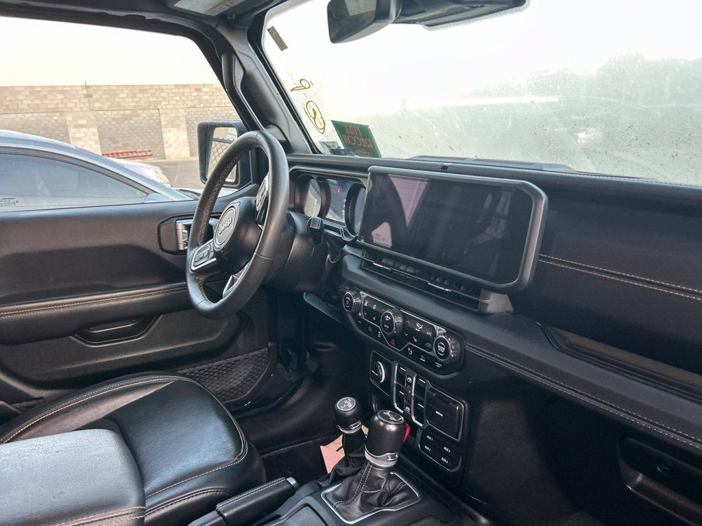 2025 Jeep Wrangler Sahara 4xe Backcountry