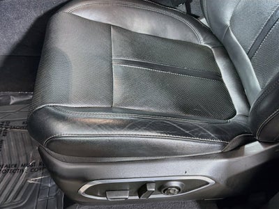 2023 Jeep Wagoneer Base