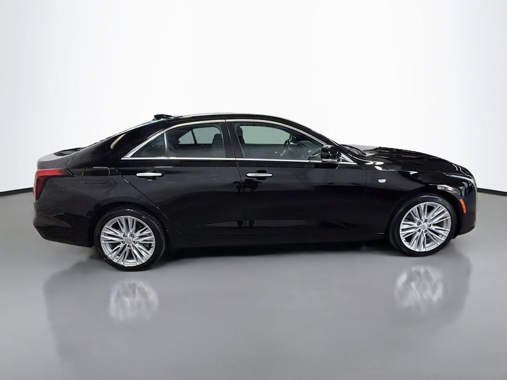 2022 Cadillac CT4 Premium Luxury