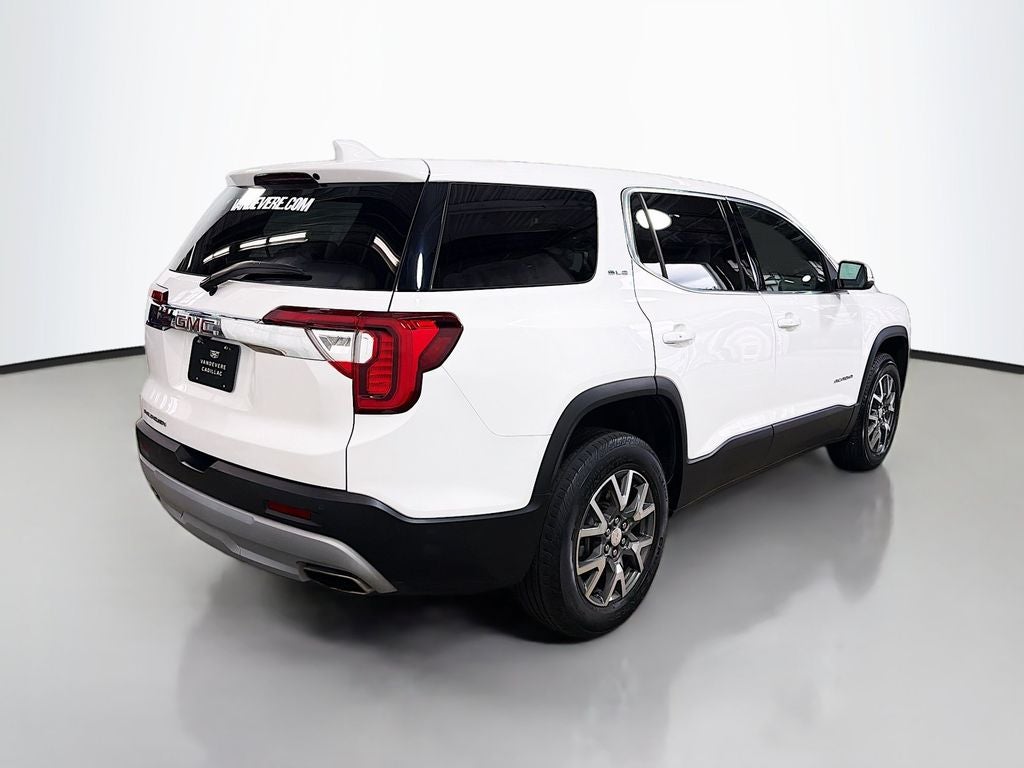 2022 GMC Acadia SLE