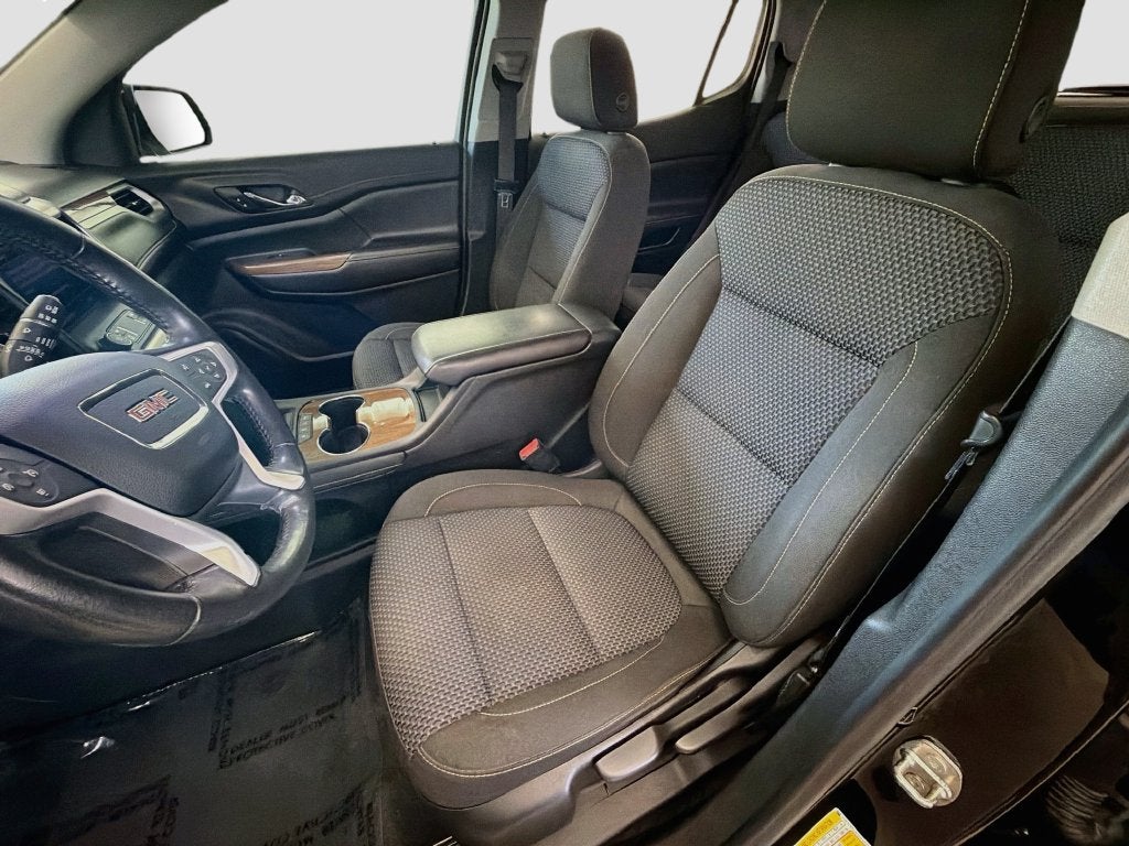 2020 GMC Acadia SLE