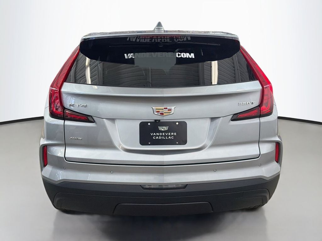 2024 Cadillac XT4 Luxury
