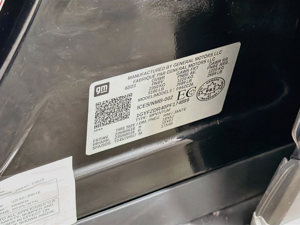 2023 Cadillac XT4 Premium Luxury