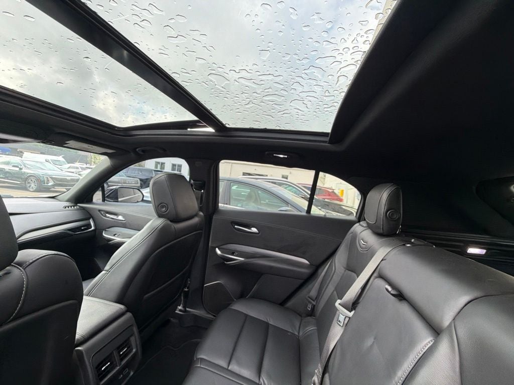 2020 Cadillac XT4 Premium Luxury