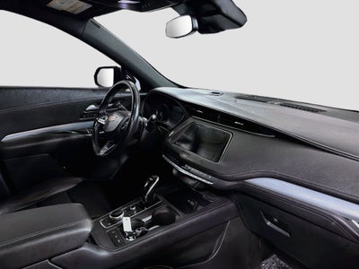 2020 Cadillac XT4 Premium Luxury